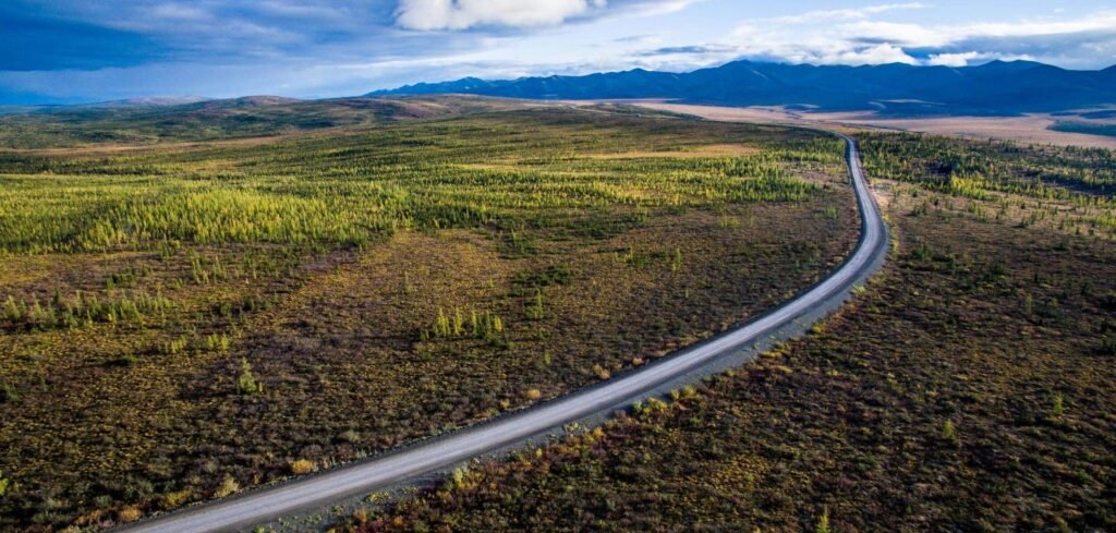 dempster highway blizzard warning may